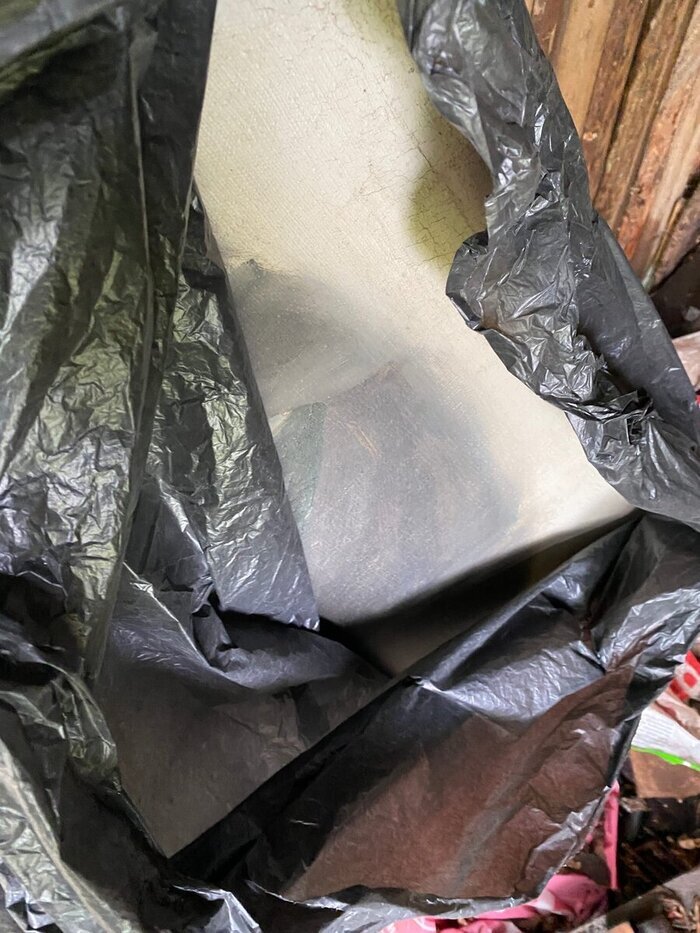 Демонтаж старых домов. Демонтаж экскаватором. Снос надо. Демонтаж деревянных домов. Снос надо.