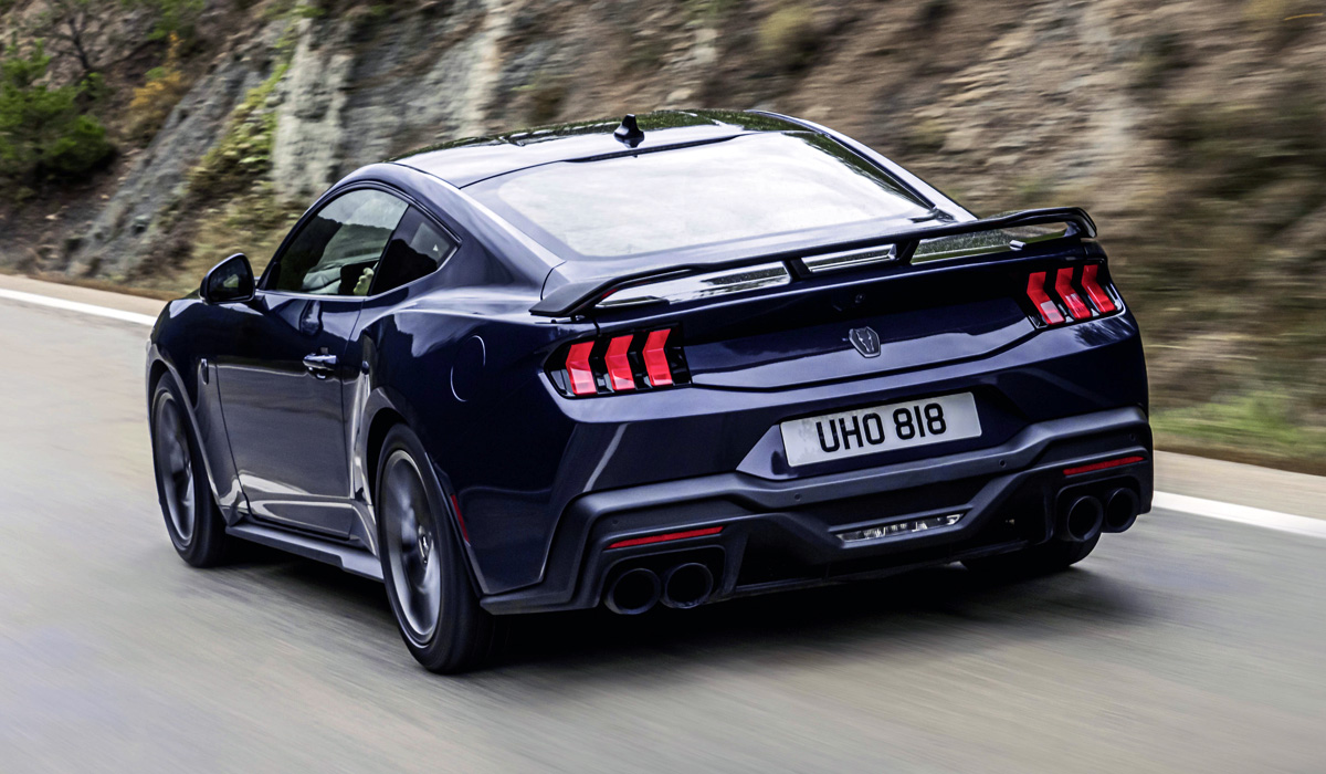 Mustang Dark Horse 2024