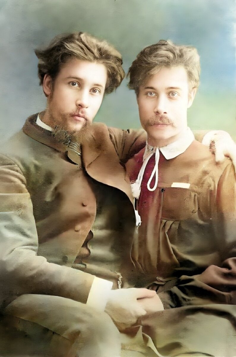 Братья-фотографы Пётр и Евгений Шестаковы