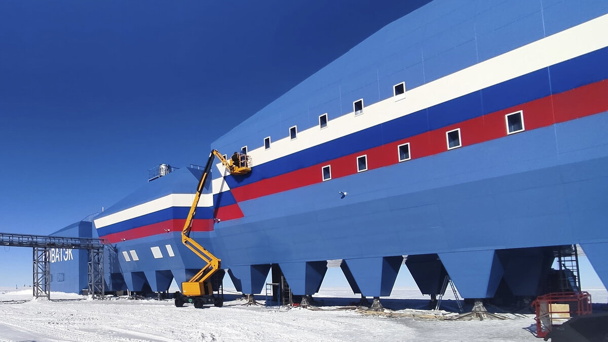 Факторы размещения научного комплекса. География научного комплекса россии. Научный фактор размещения. Перспективы научного комплекса в россии. Размещение научных комплексов.
