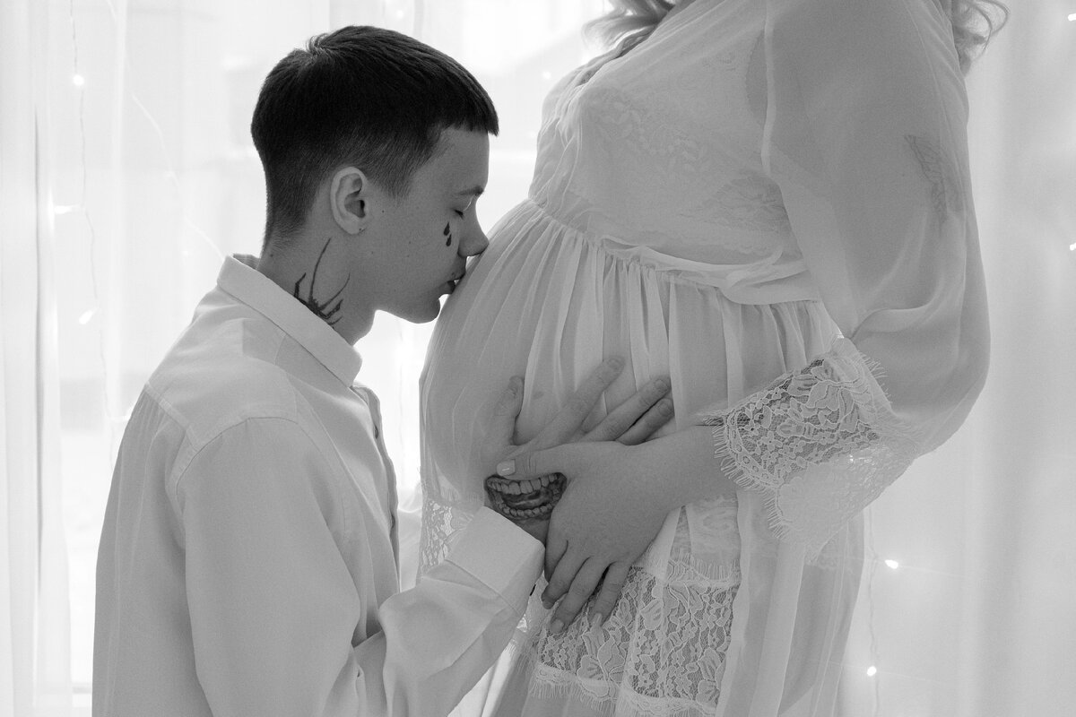 Салон красоты м коломенская. Рич южно-сахалинск салон красоты. Салон красоты княжна, москва. Салон красоты на судостроительной. Студия красоты коломна.