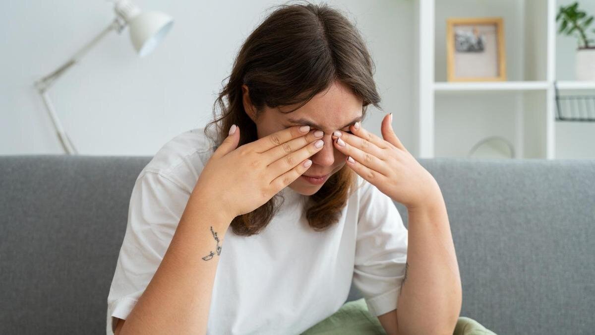 когда женщина ругается. баба грязно ругается. баба грязно ругается. мат это красиво. баба грязно ругается.