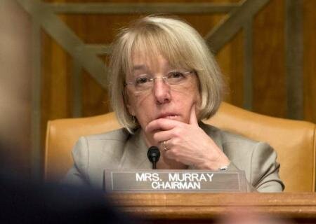    Демократы пробуют выделить деньги Украине, с запретом выплат пенсий украинцам. Республиканцы против финансирования Киева