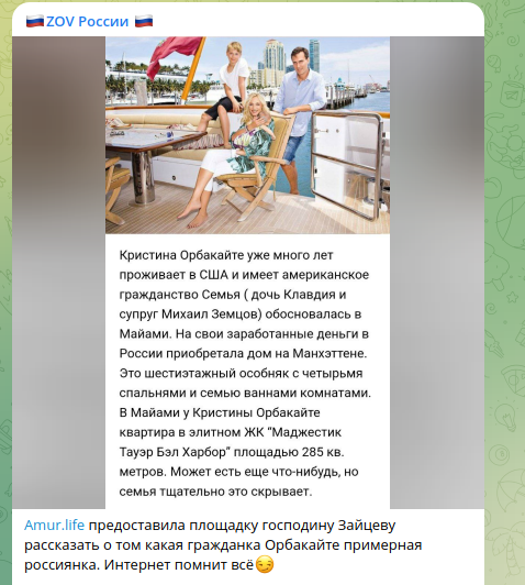 Женщина в дверях. Дверь в нос закрыли. Парень открывает дверь. Афоризмы про дверь закрытую. Открывает дверь.