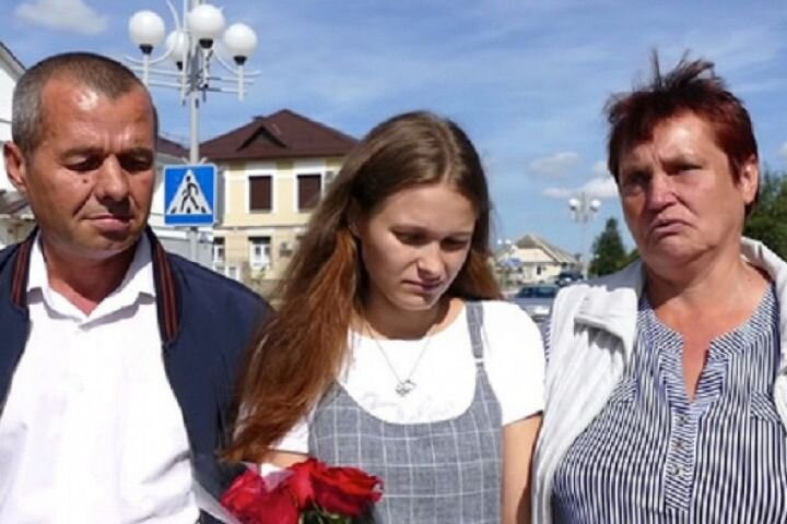 Пропавшие дети в тюмени. Николь морен история. 5 летняя девочка. Таинственная смерть элизы лэм. София жаворонкова вологда.