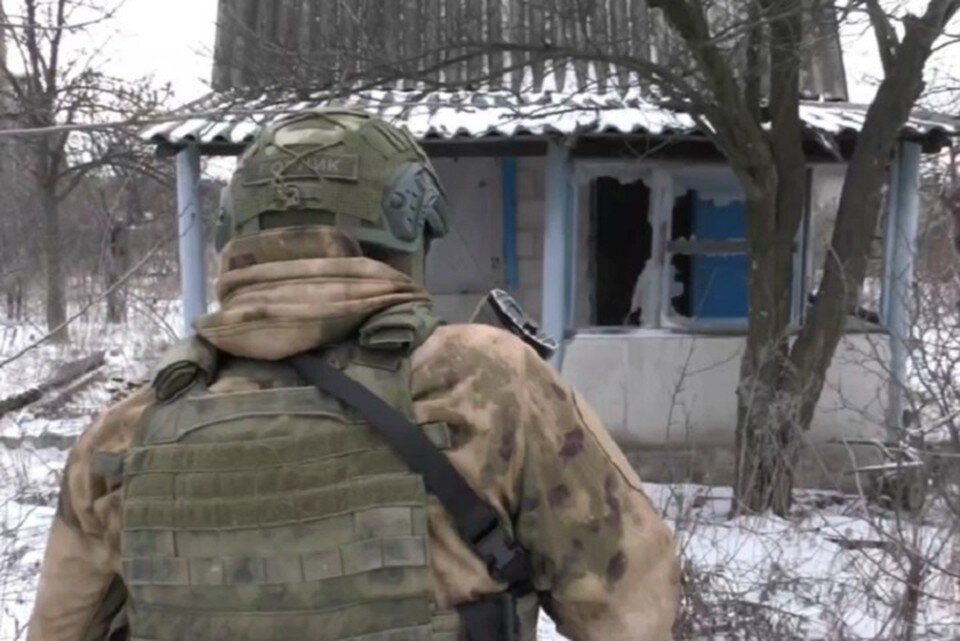 Автобус реж артемовский 222. Магазины одежды в асбесте свердловской области. Объявление в артемовском. Объявление в артемовском. Артёмовский центр занятости.