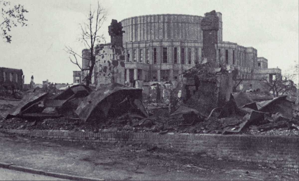 Белостокско-минское сражение. Захват минска. Захват минска. Немцы в минске 1941. Оборона либавы 1941.