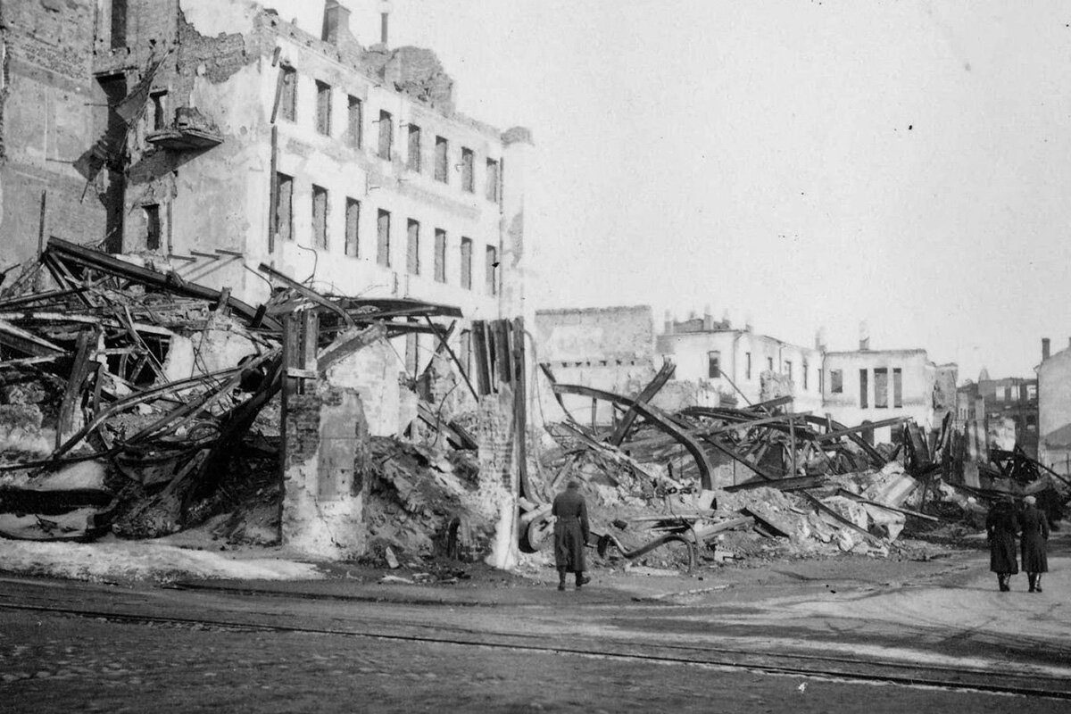 Разрушенный Минск 1941. Минск после войны 1945. Разрушенный Минск 1944.