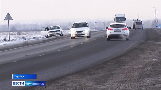 В Ачинске спасли водителя, который отравился угарным газом в машине