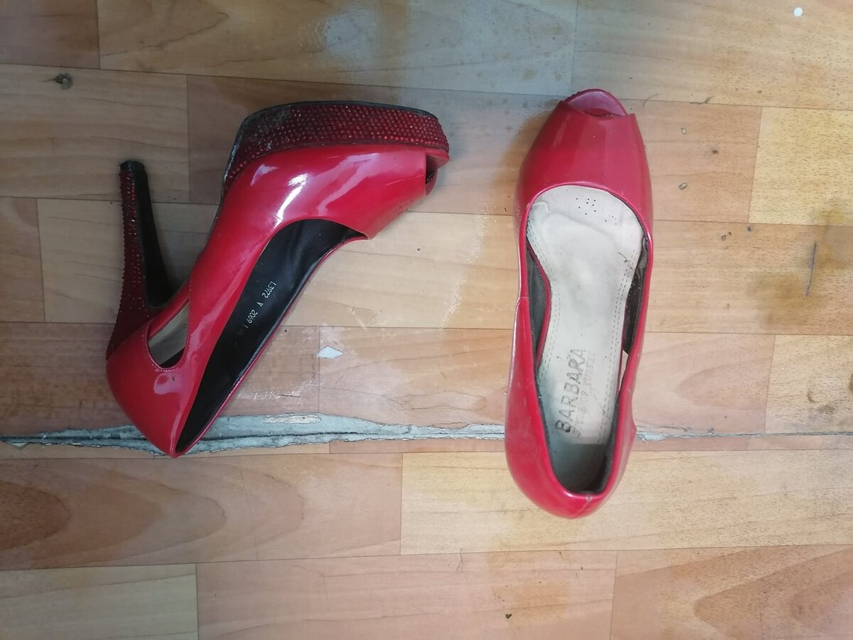 дорама шпион поцелуй. знакомые и незнакомые долматовский. Yoo ah in. Perfect couple дорама. корейский актер гон ю.