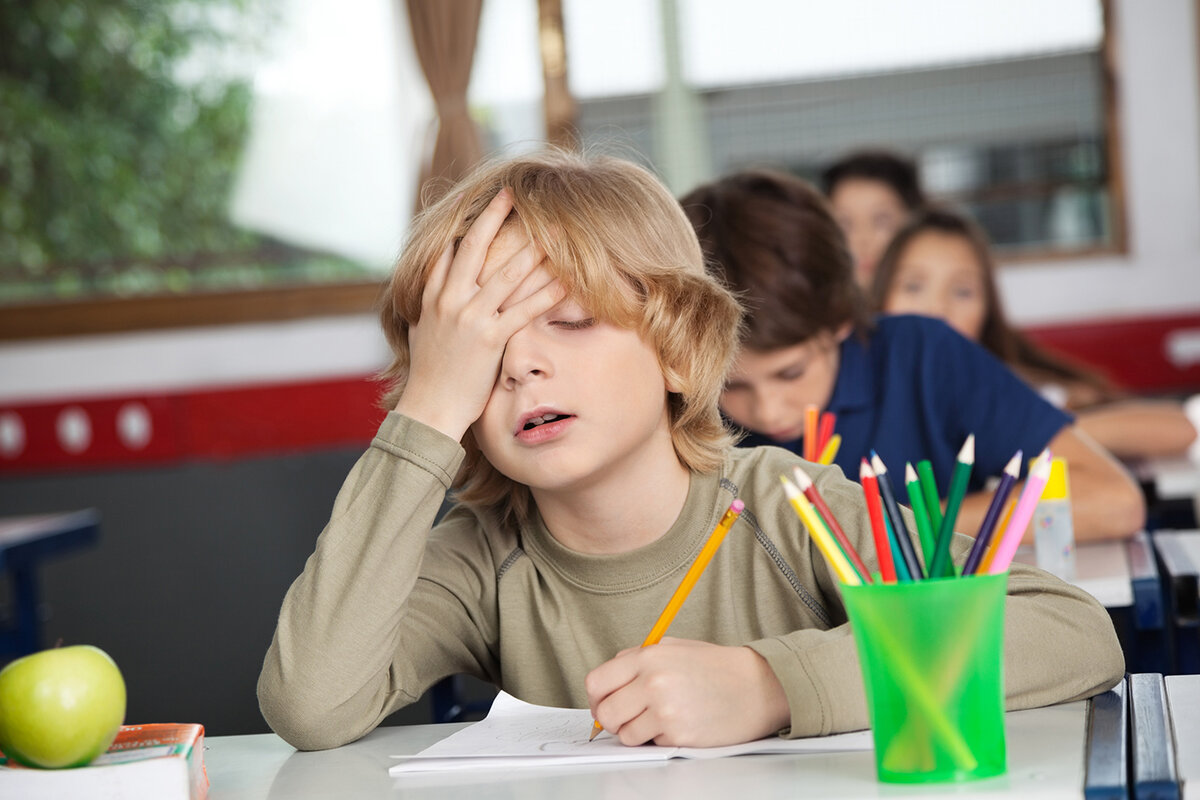 Уважительная причина не ходить в школу. Памятка родителям как помочь ребенку учиться. Причины идти в школу. Почему детям надо учиться в школе. Советы психолога ученикам.