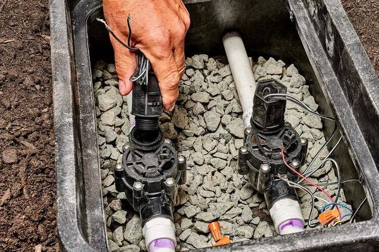 Монтаж труб водоснабжения. Сварка ппр труб. Монтаж сантехнических труб. Монтаж труб водоснабжения. Заменить трубы.