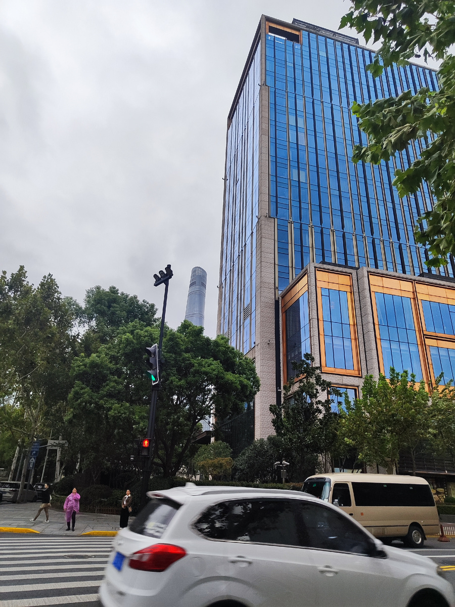 Перекрёсток в Старом городе