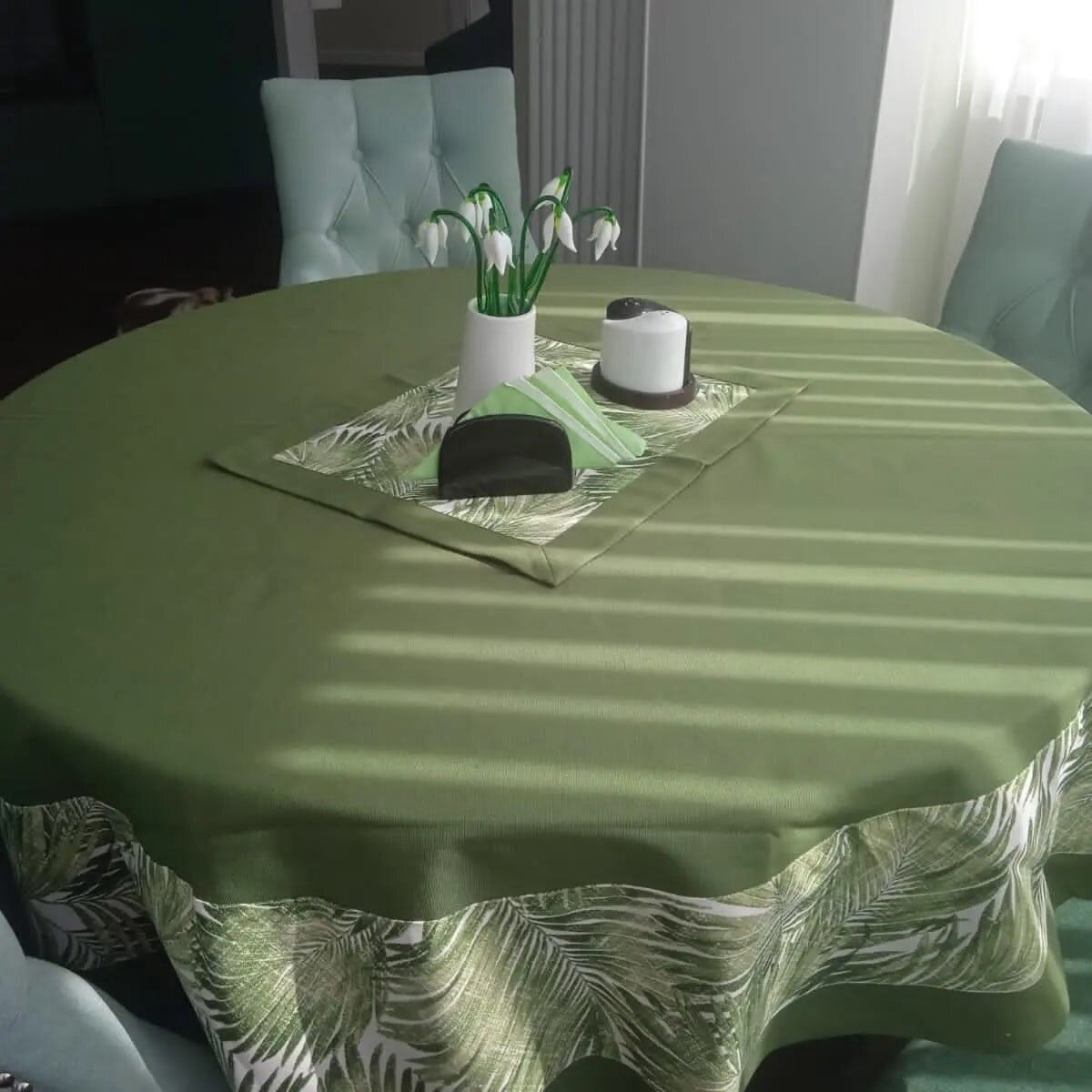 Круглая скатерть на стол