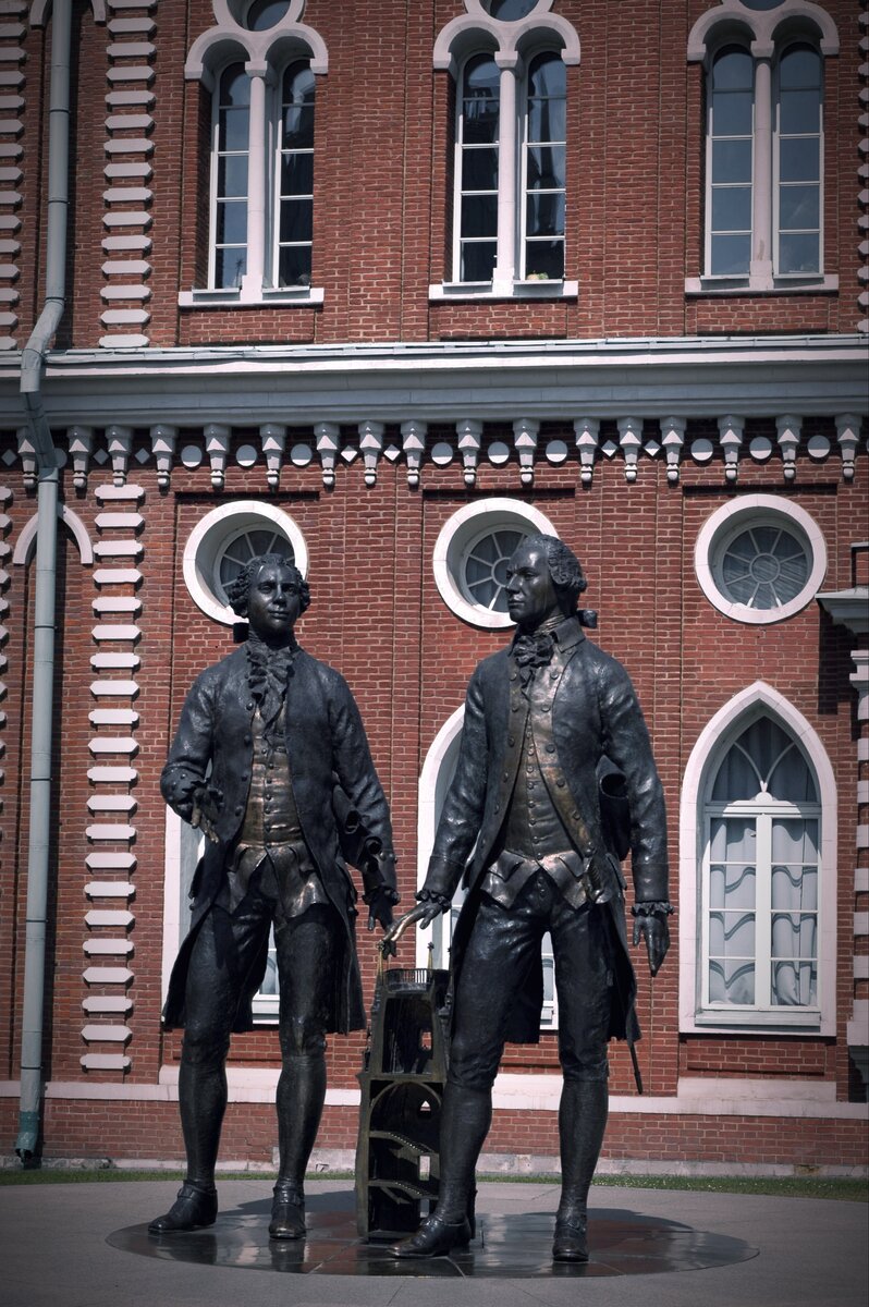 Два архитектора дворцового комплекса "Царицыно"