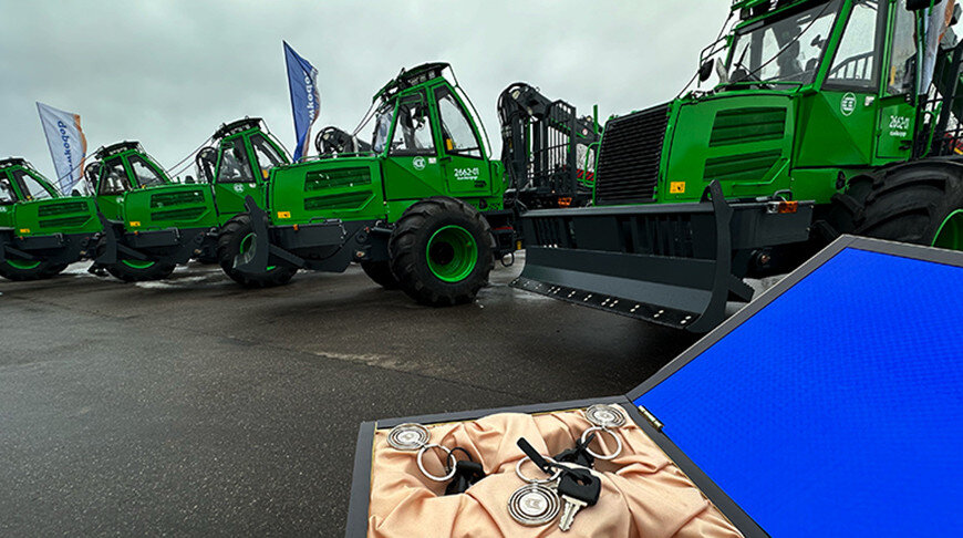    Фото "АМКОДОР"