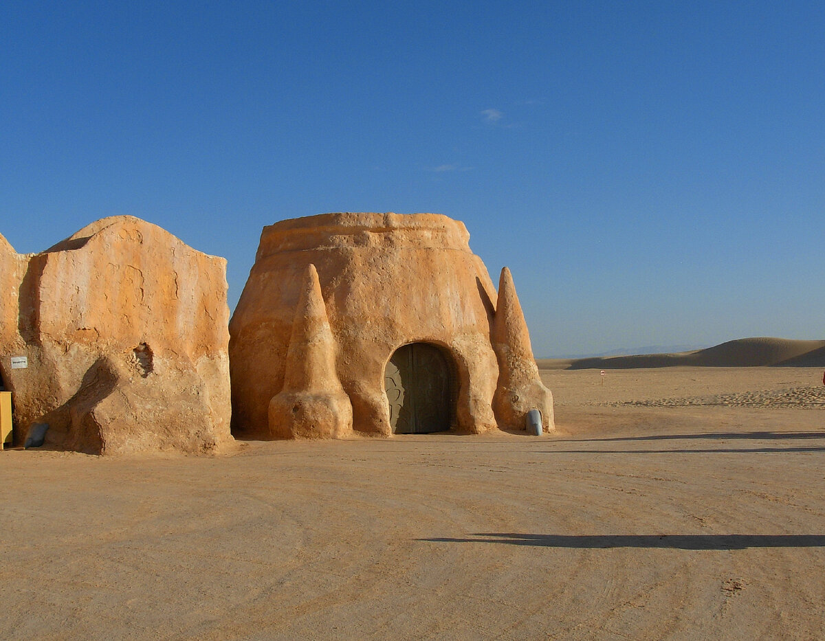 Планета Татуин в тунисской Сахаре