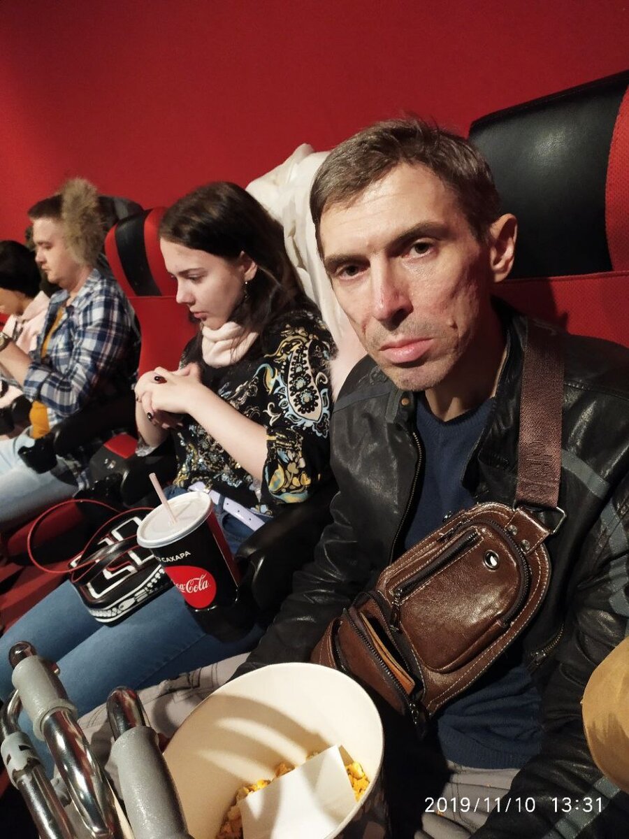 это все не помню я. ты мне должен. я все помню цитаты. помню картинки прикольные. ничего не помню.