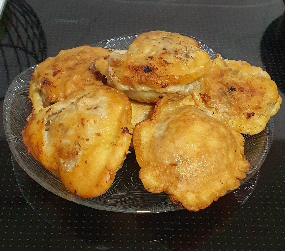 сундуки для приданного. приданое невесты казахстан. приданое невесты. классическое приданное. сундуки для приданного.