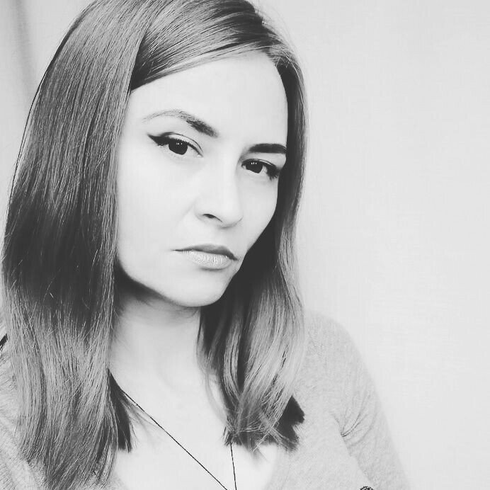 Понравилось стихотворение? Не забудьте подписаться и поставить лайк. 