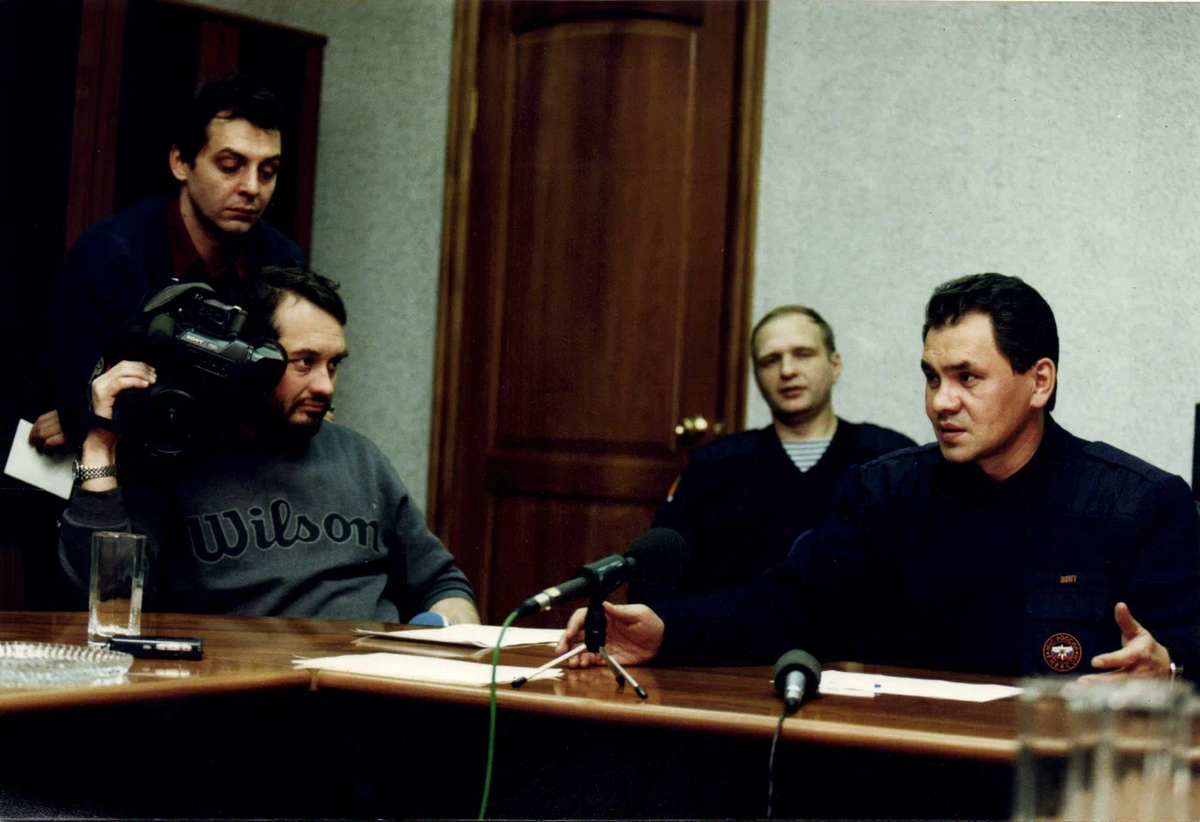 282 статья ук. Ук рф статья 205. Вовлечение несовершеннолетнего в совершение преступления. 1 ук рф состав. Статья 282.