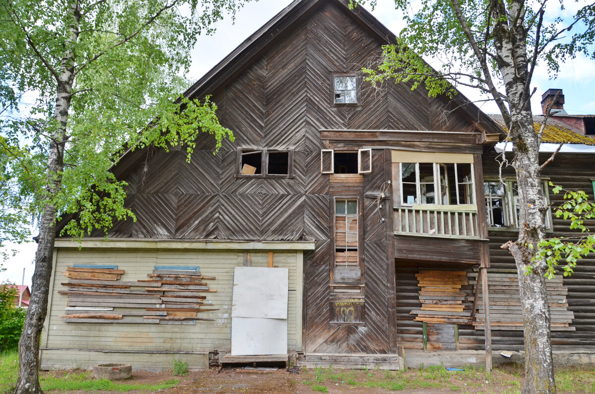 Потолок в стиле лофт индастриал. Офис архитекторов в стиле лофт 89м2. Фабрика лофта. Лофт брутализм. Рикардо бофилл архитектор цементный завод.