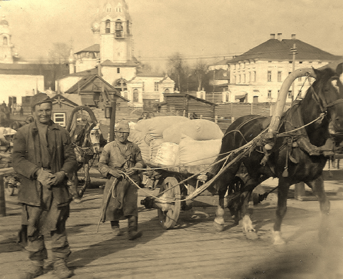 Одесса 19 века биндюжники. Ломовые извозчики 19 век. Извозчики 19 века в Сибири.