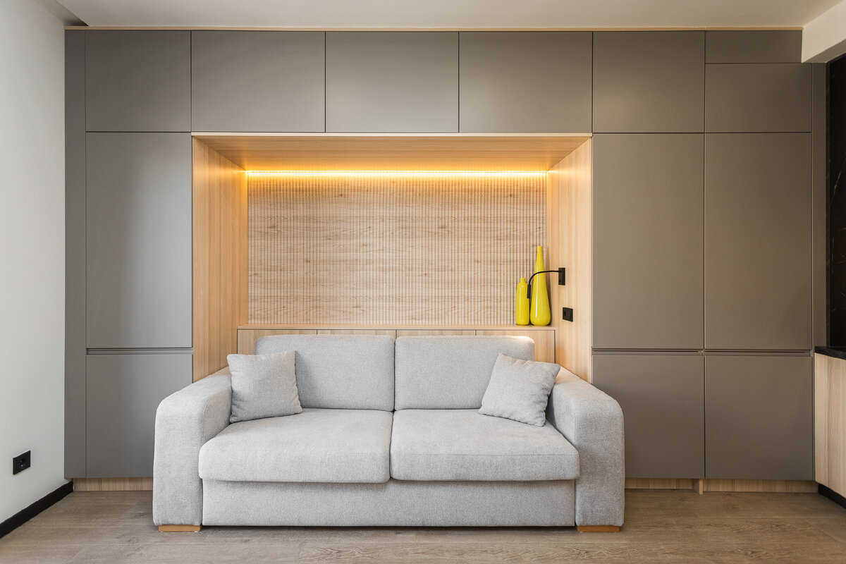 Комплексный шкаф в кухню-гостиную