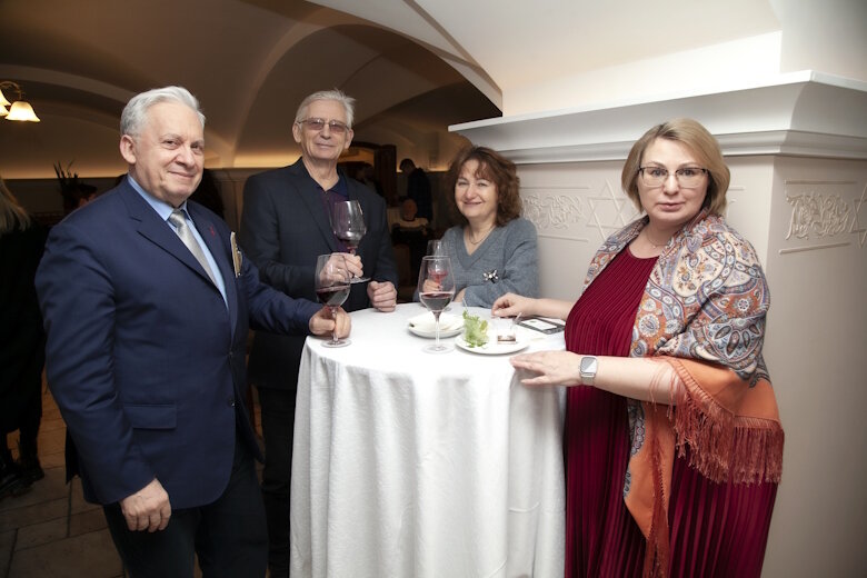 Афганская диаспора в москве. Община армян санкт петербург. Диаспора в питере. Диаспора в питере. Корейская диаспора в питере.