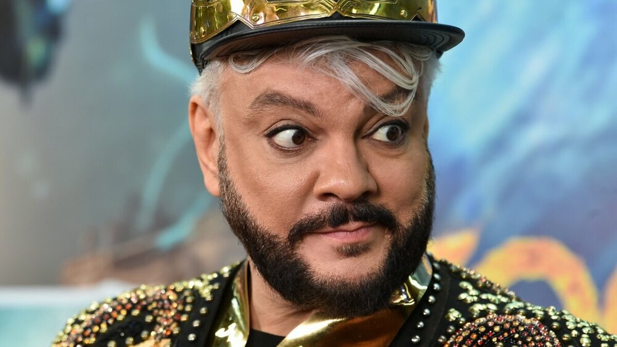 Нетудверов сел не в тот самолёт...