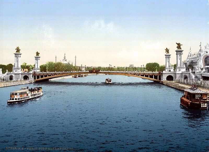 Мост Александра III. Источник: livejournal.com