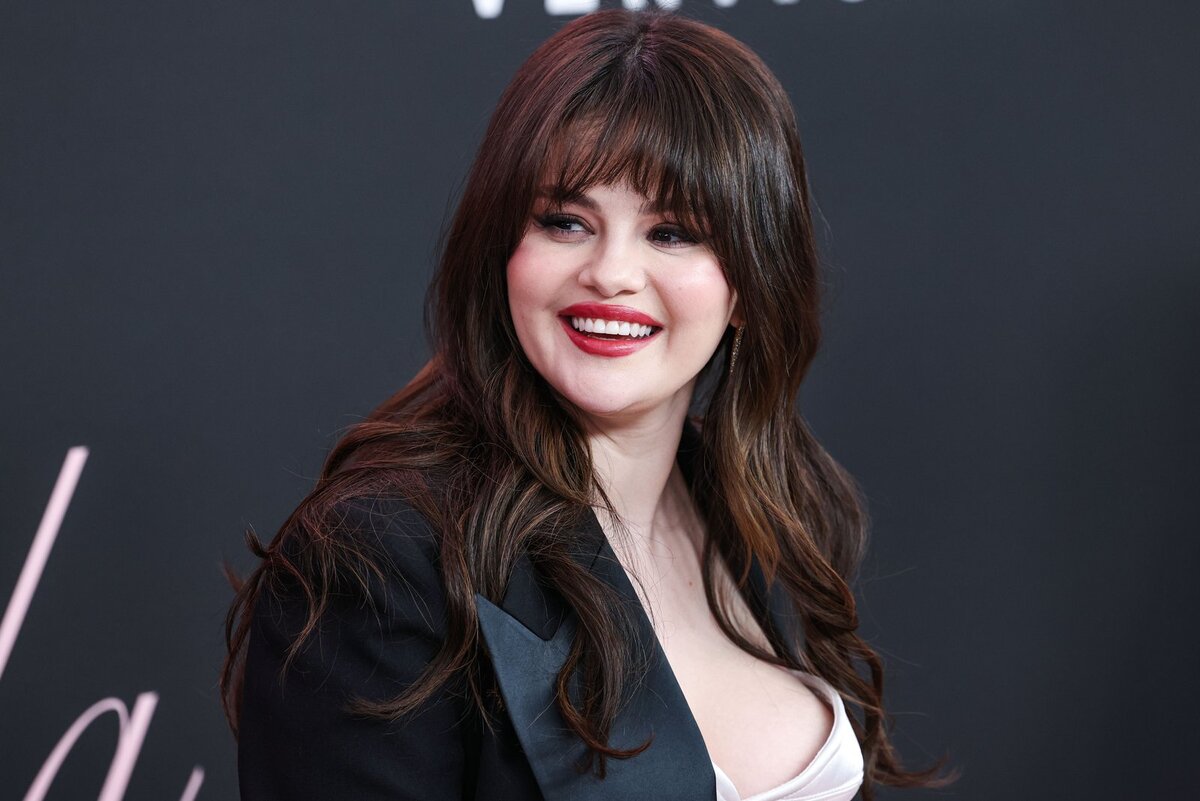 Селена Гомес.