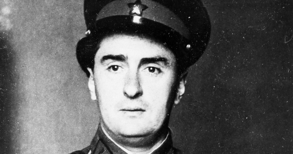 Иосиф Павлович Уткин