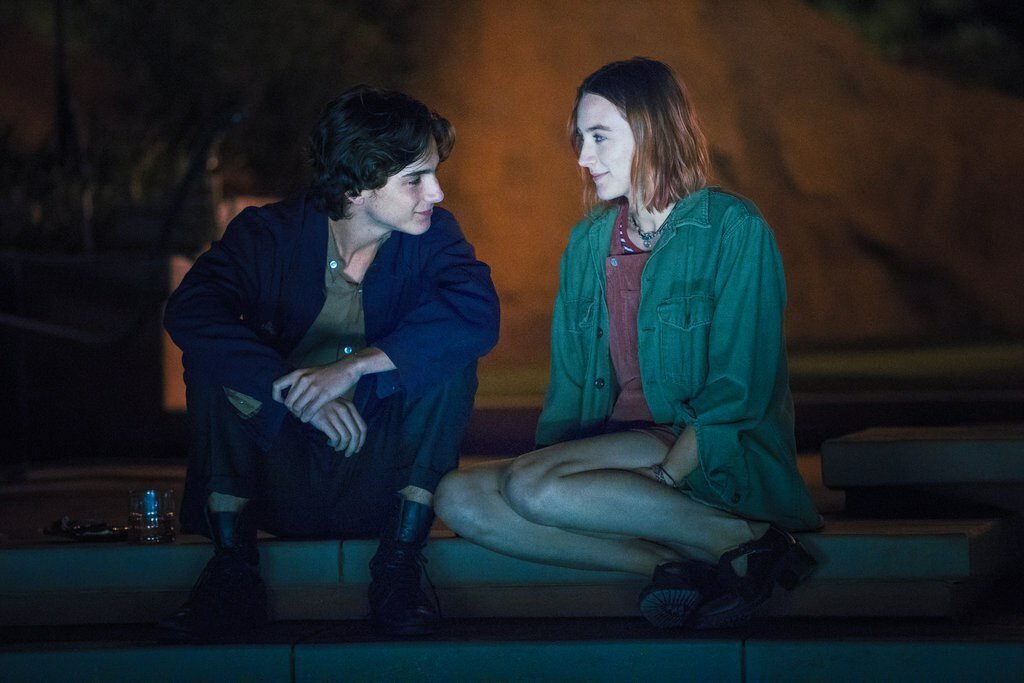 Ссора женщин. Супружеская измена. Мужчина и женщина различают цвета. Между девушкой называется. Вас не догонят фильм 2001.