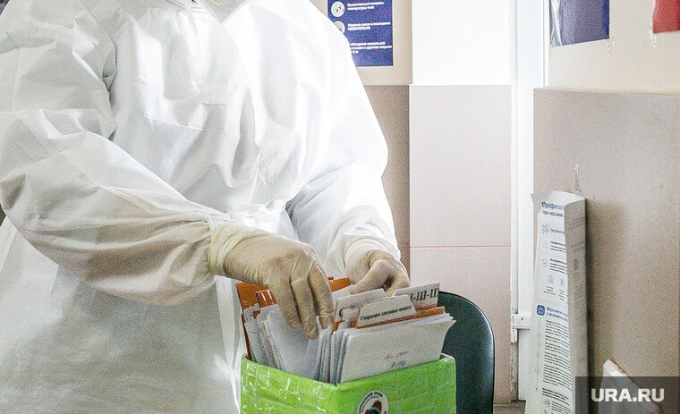 медицинская сестра в стационаре. медицинская сестра палатная постовая. работа медсестрой в государственных больницах. медицинская сестра. требуется медсестра.