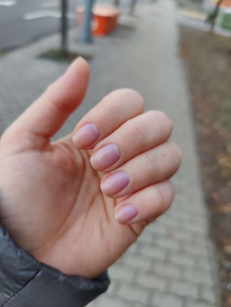 Маникюр с лечебным покрытием (не гель-лак)