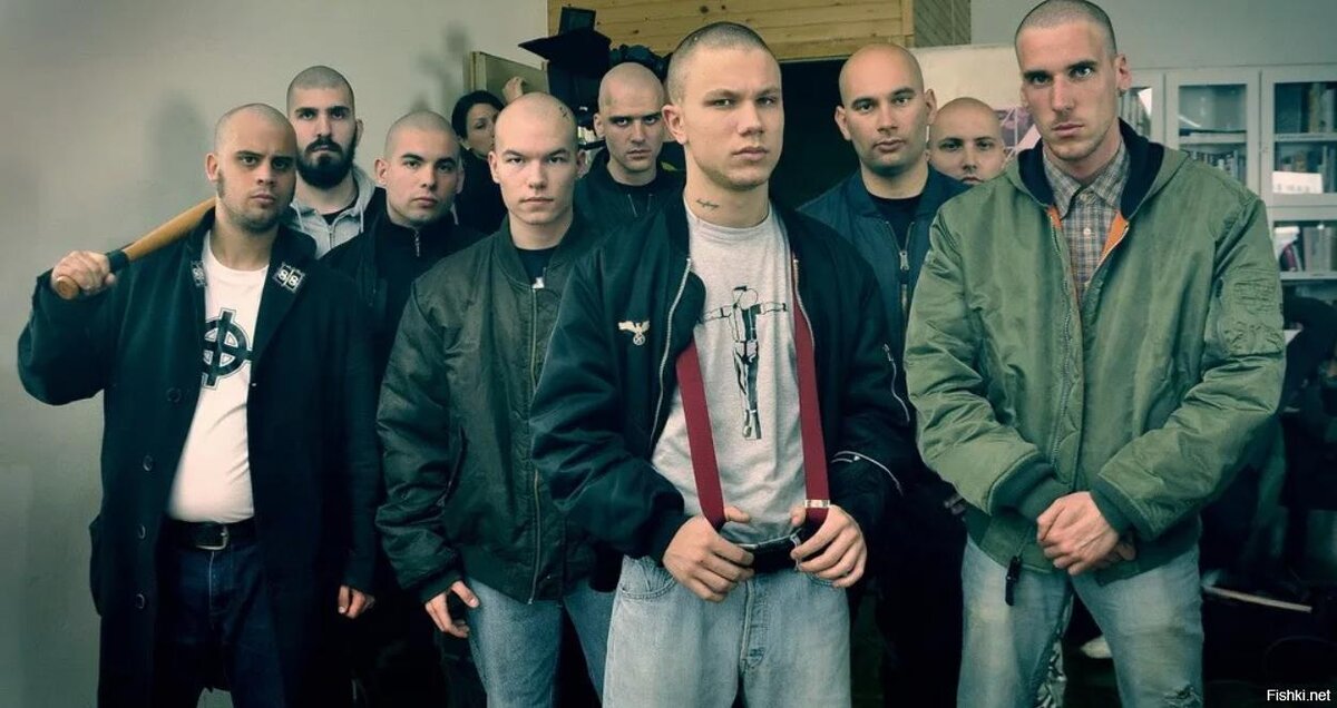Скинхеды российские. Скинхеды группа 2000. Skinhead Россия. Скинхеды Москвы 90-х. Скинхеды Москва 90x.