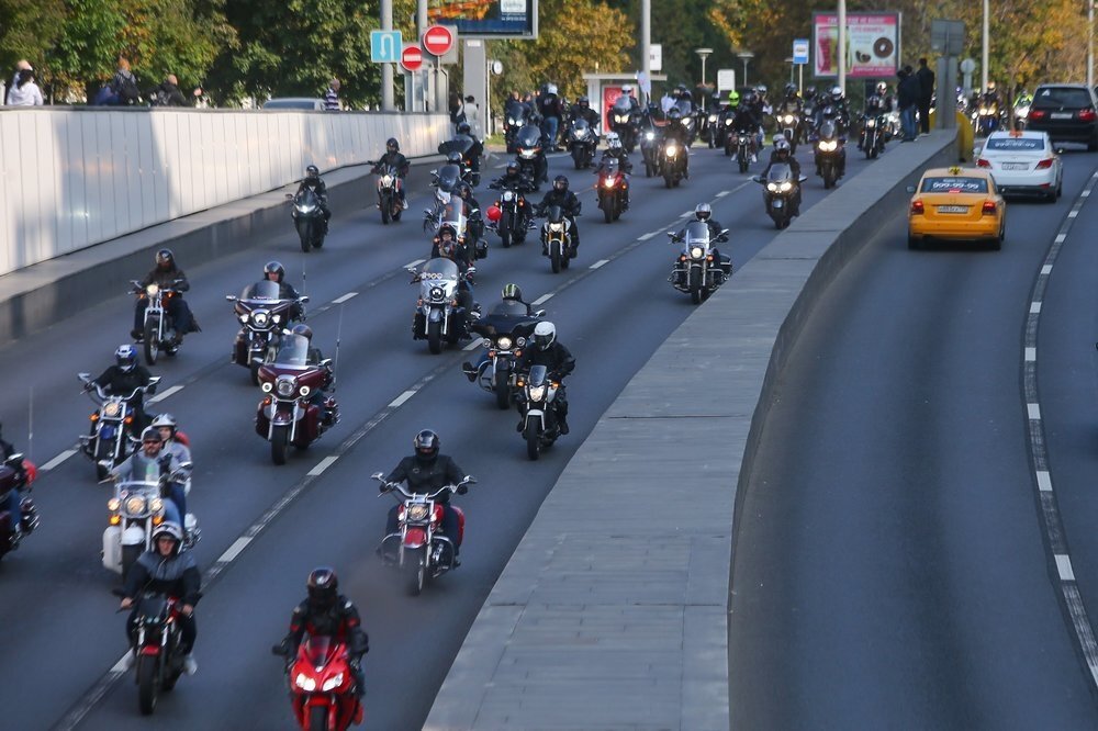 Вторичный рынок мототехники в впервые преодолел отметку в 100 тысяч единиц в год, рост в сравнении с 2022 годом — 16%. Около половины (49%) всех купленных подержанных мотоциклов пришлось на три японские марки — Honda (24,1 тыс. шт.), Yamaha (16,3 тыс. шт.) и Suzuki (10,4 тыс. шт.). Кроме них, в пятерку лидеров вошли еще Kawasaki (9,1 тыс. шт.) и BMW (8,8 тыс. шт.).