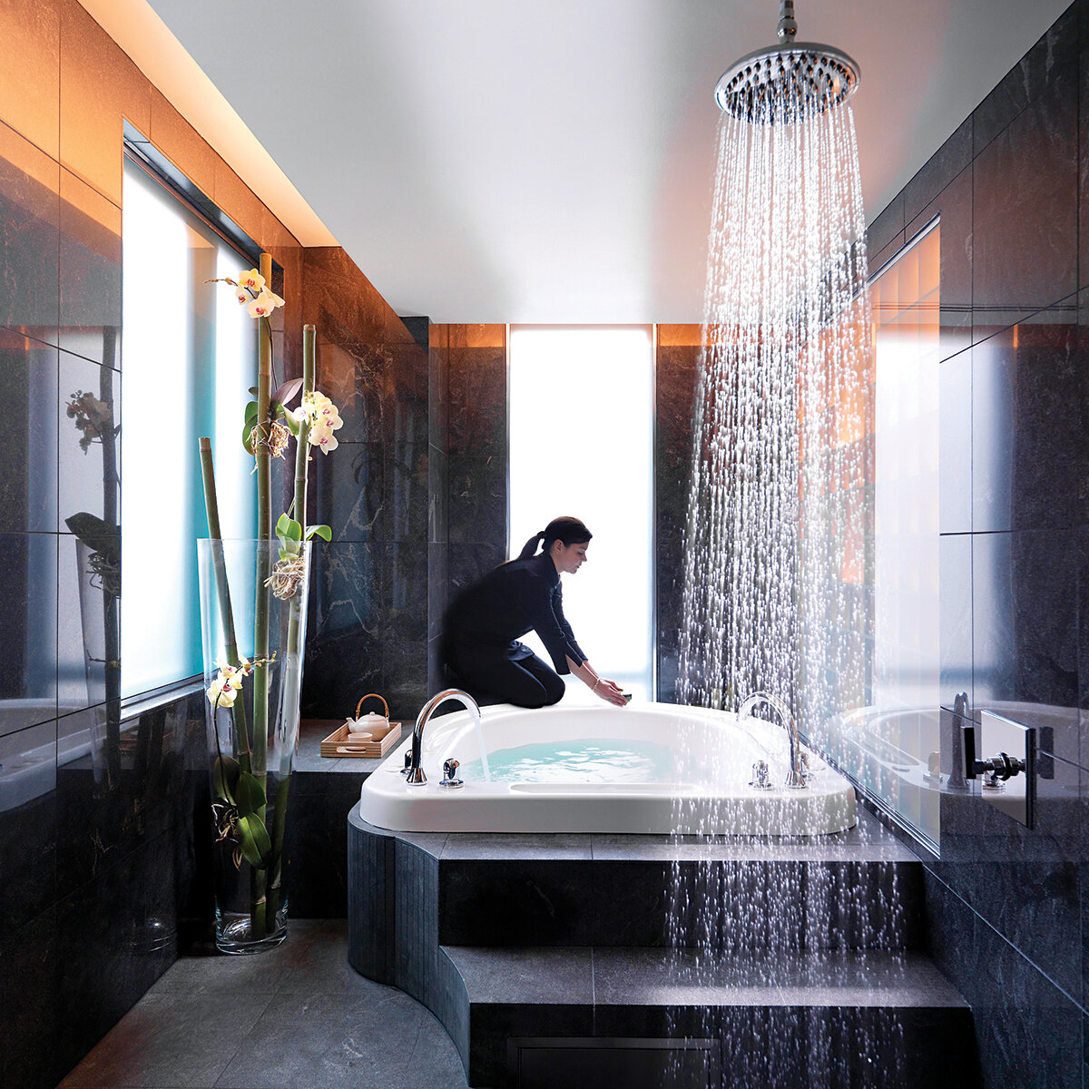 мы с утра пораньше с солнышком. утром солнышко проснулось. утром солнышко встает. мы с утра пораньше с солнышком. стихотворение про солнышко.