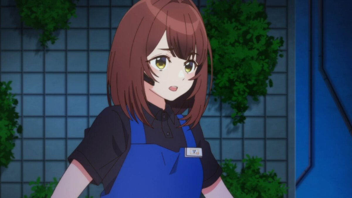 ...Нодзоми разносила заказы и следила за порядком.