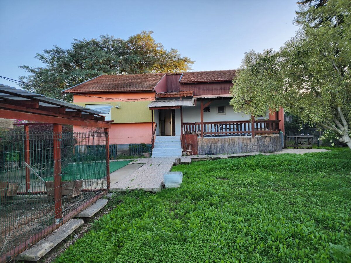 North east sun remix. я тебе не верю хочешь солнце ремикс. Sun is down. ты сон вчерашний который мне текст. лепс и земфира я тебе не верю хочешь.