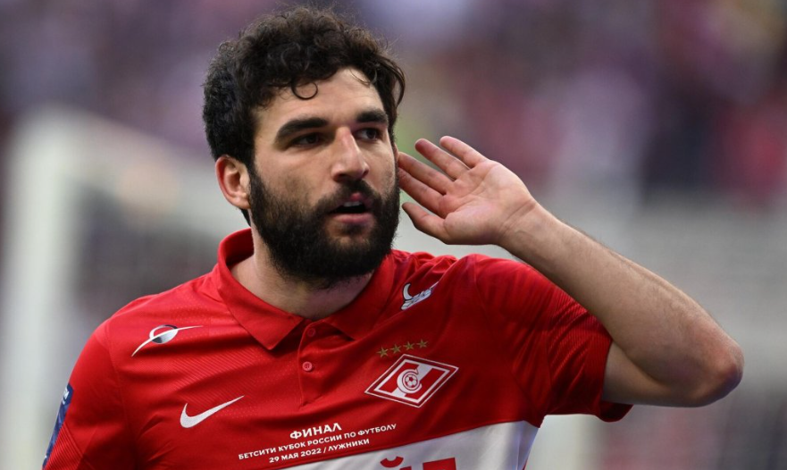 Ультиматум от Джикии с агентом, Этого парня оторвут с руками и Возможность перехода: Последние новости «Спартака». Главное, что случилось в стане "красно-белых" за последнее время.-2