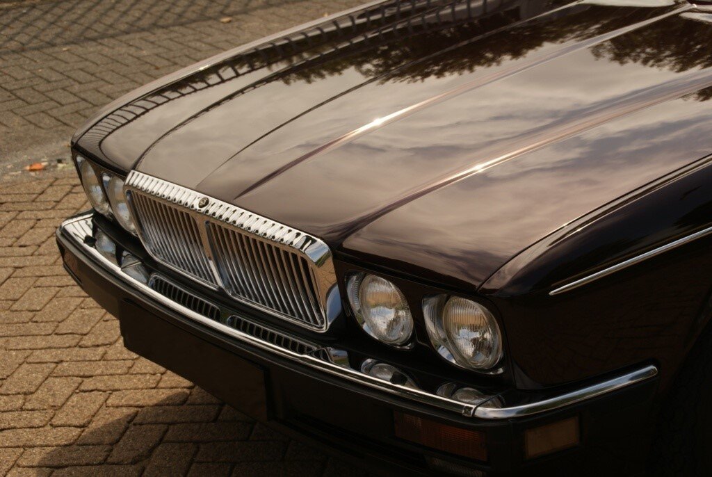 Автомобиль Jaguar Daimler