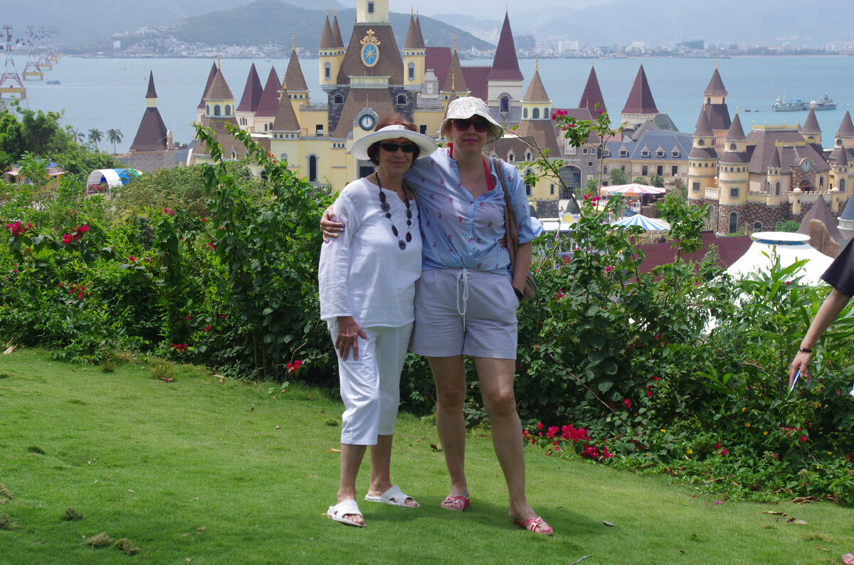 Мама и я, 77 и 55лет