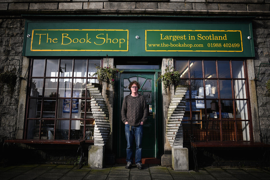 Шон Байтелл. The Bookshop Уигтаун. Уигтаун Шотландия книжный магазин. Дневник книготорговца Шон Байтелл. The books in this shop are