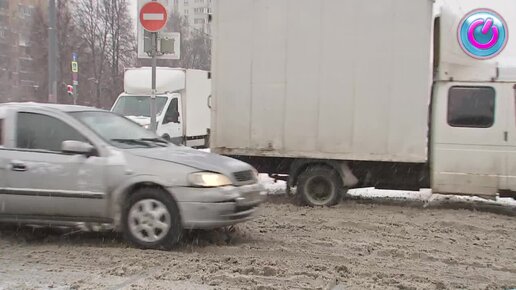 Умные перекрёстки в Москве. Светофоры загораются в зависимости от дорожной обстановки