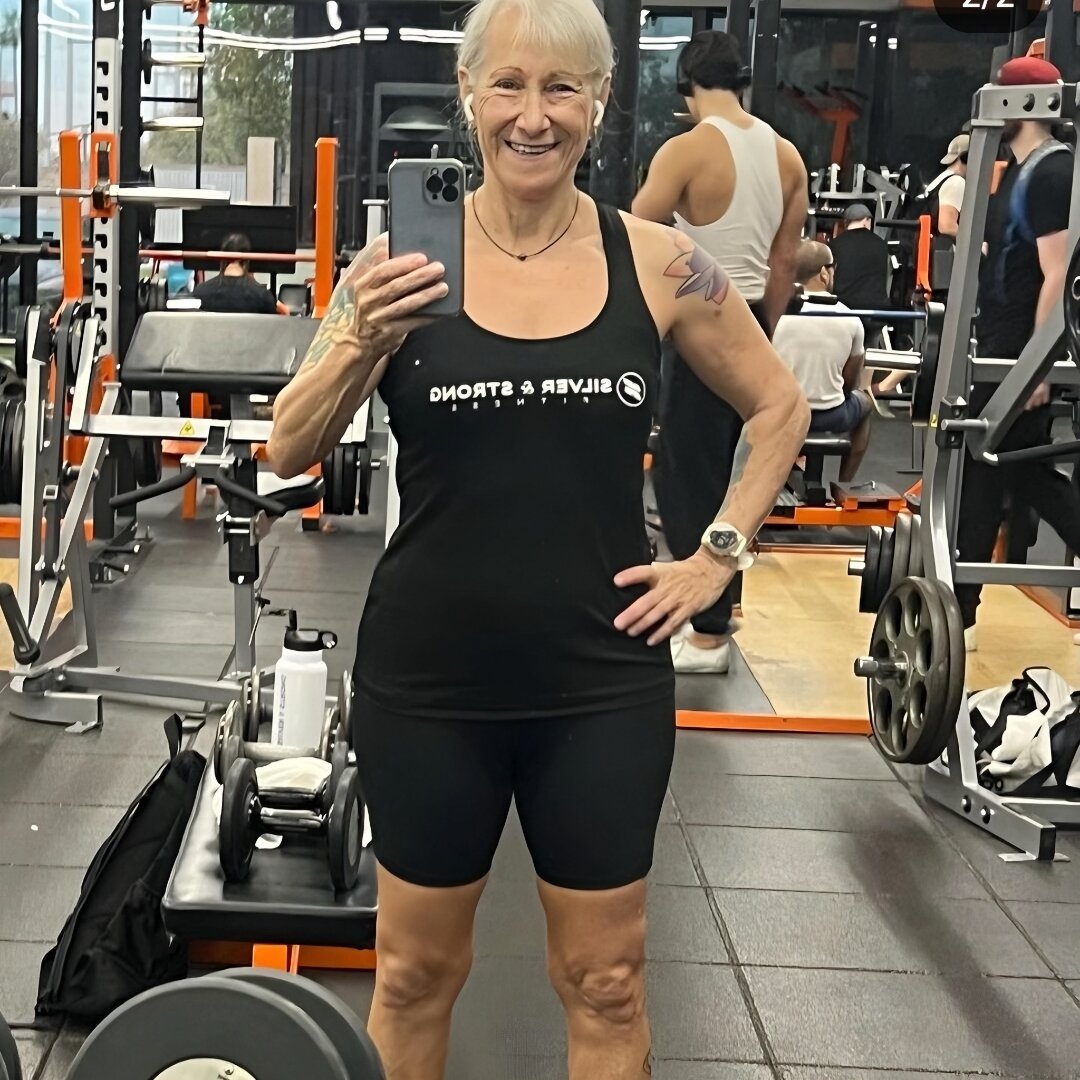 старый девушки можно. красивые модные бабушки. красивое старческое лицо. красивые советские женщины. женщины прошлого.