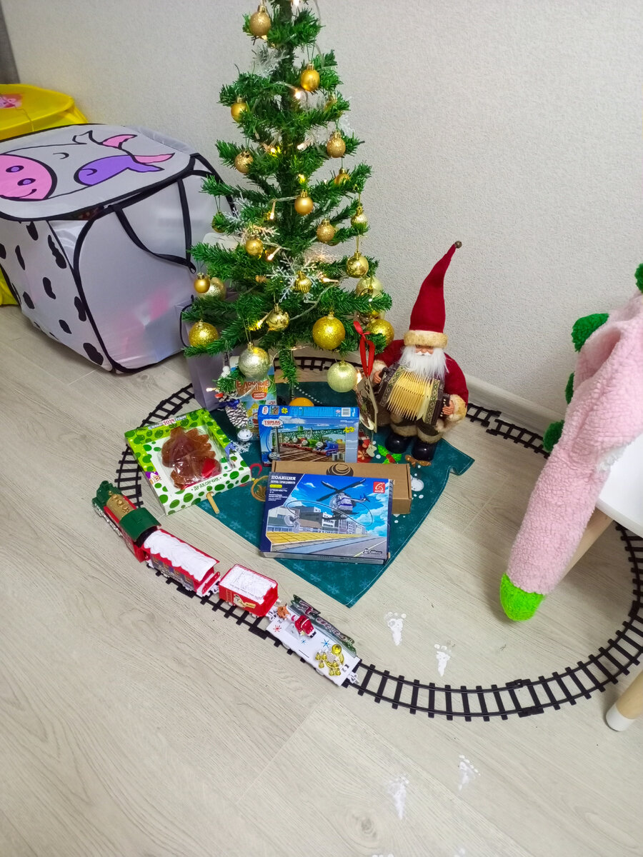 Дед Мороз🎅 принёс подарки 🎁