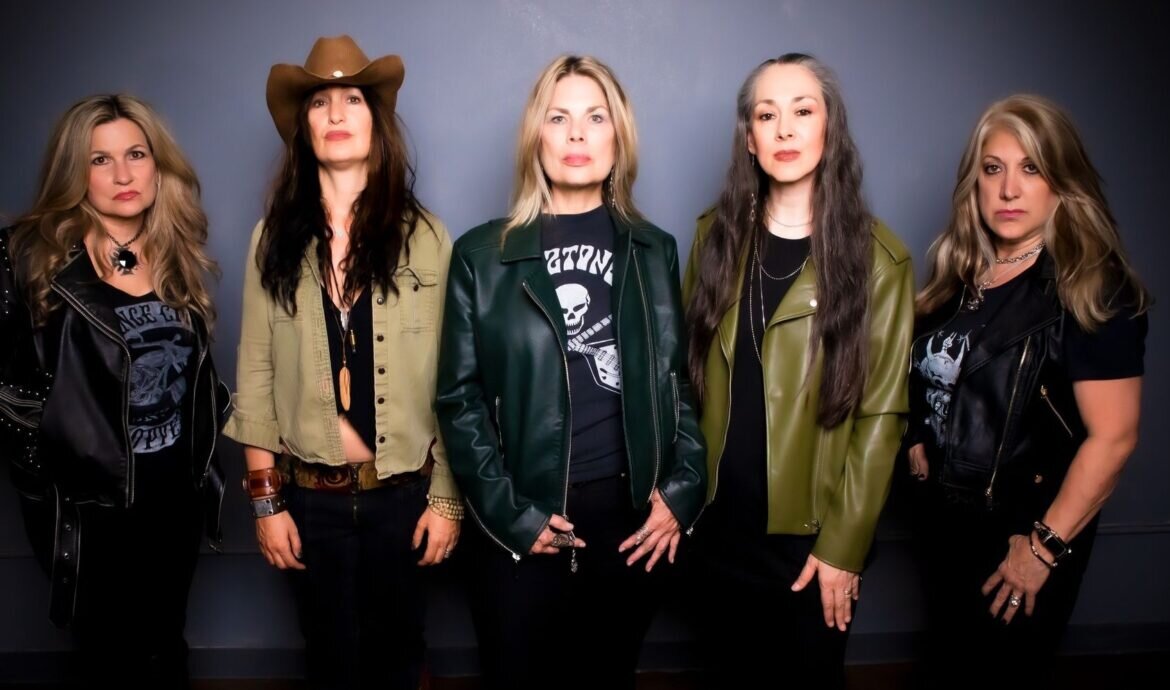 Никельбэк обои на пк. Группа queen. Кемикал романс группа. Группы которые вошли в историю. Crazy lixx.