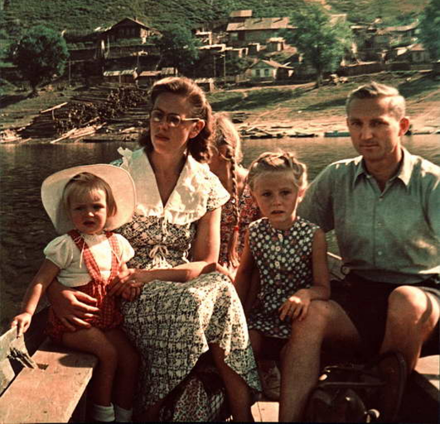 Семья Гюнтера Шпора Фото: bichurov.ru